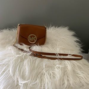 Michael Kors crossbody